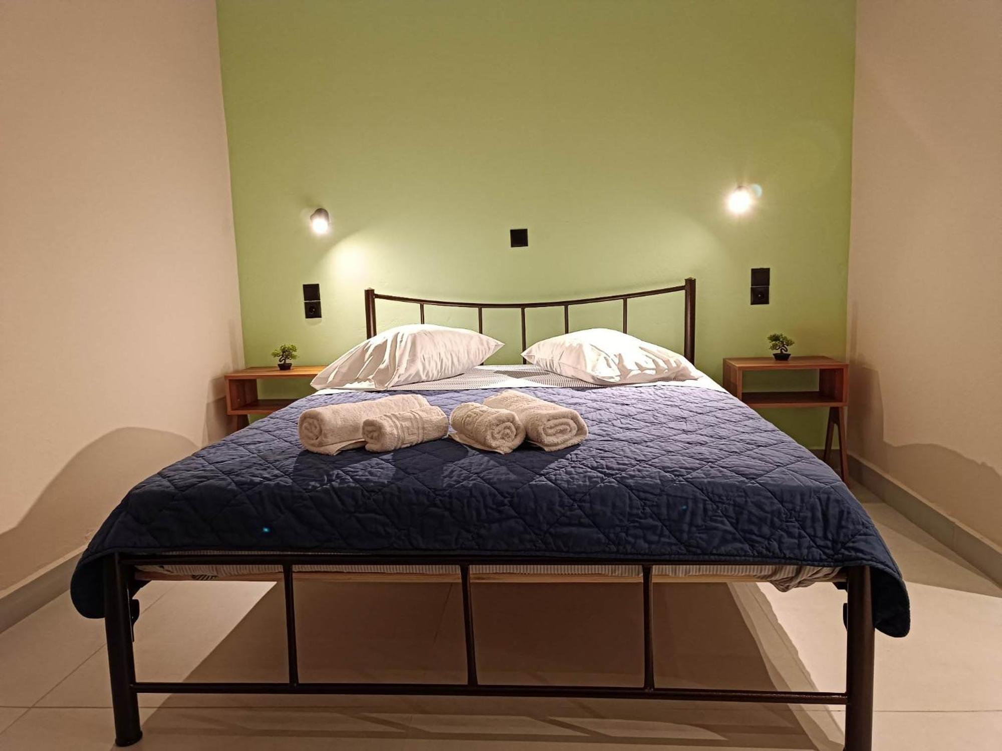 Newly Renovated Apartment Next To The Port Mantouki Kültér fotó